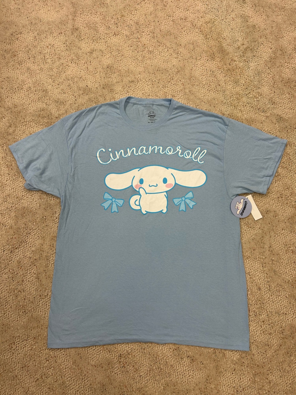 Cinnamoroll Light Blue Graphic Tee xL / NWT!!